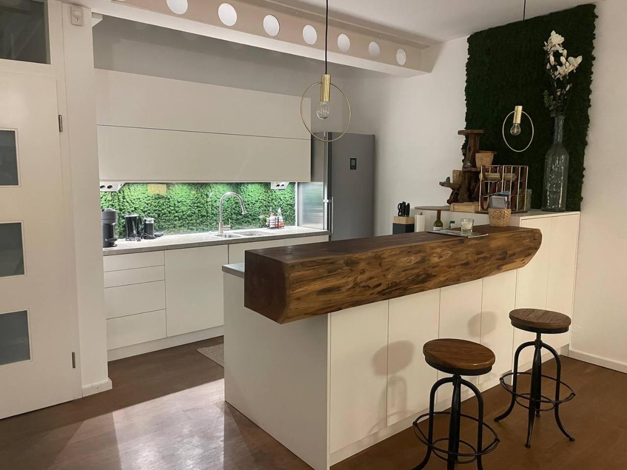 Rooftop Loft Flat For 4 Guests